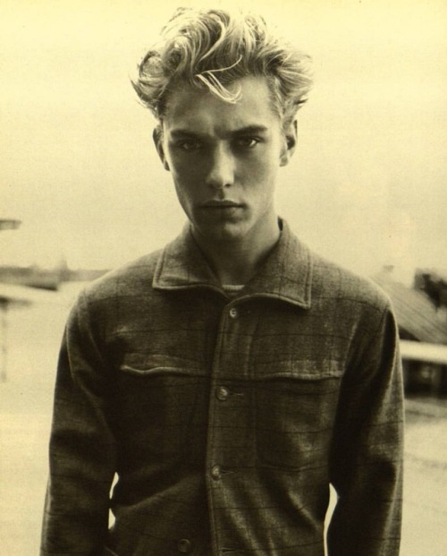 ohmyfxckingblackwings - Jude Law photographed by Bruce Weber...