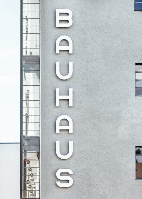 willkommen-in-germany - Staatliches Bauhaus, also known simply...