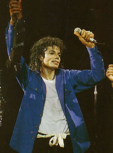 michael-j-jackson-forever:Michael Jackson - BAD Tour