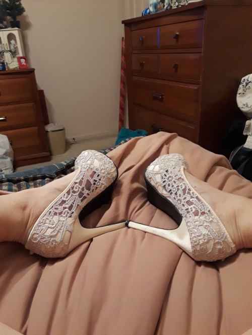 biggirlloverforever - kinkyfreakycouple - Boo’s new shoes...