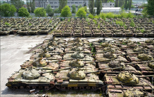 abandonedandurbex - Abandoned tanks at the Kharkiv Locomotive...