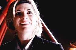 drmottershead - Thirteenth Doctor↳ 11x01 The Woman Who Fell to...