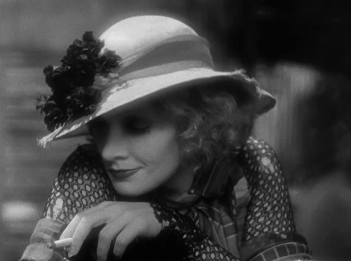sesiondemadrugada - Blonde Venus (Josef von Sternberg, 1932).