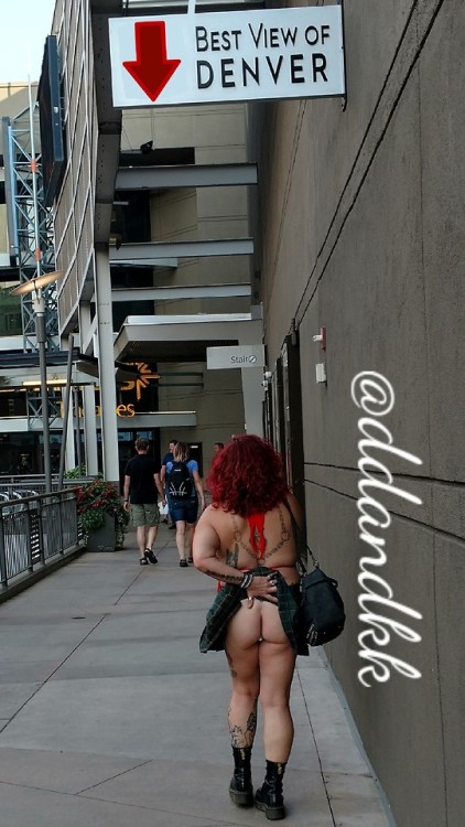 sexygirlwholifts - Downtown Denver SBW@ddandkkHappy SBW...