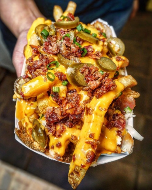 thecogirl - food-porn-diary - Loaded Fries [1080x1350]Make those...