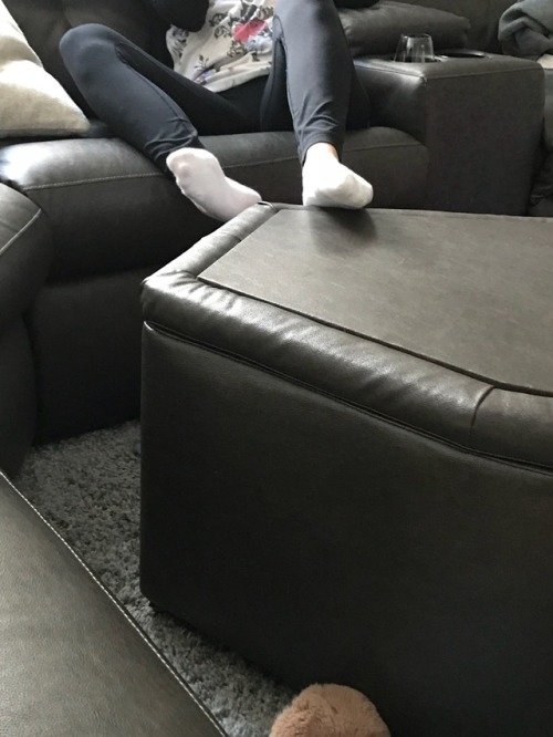 wierdguy83:My wife’s candid socks