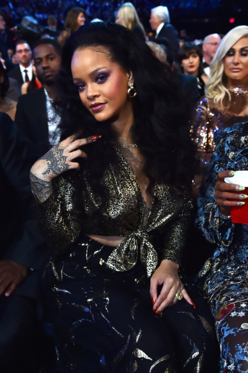 Rihanna at the grammy awards show (28th January 2018)