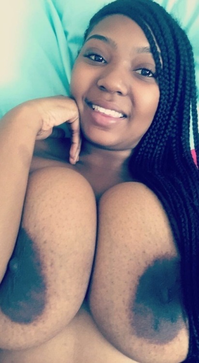 amateur-goodiez - Sexy & Thick 