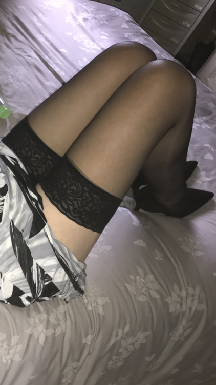 nylonette - My new Levante Class Holdup Stockings and 4″ Pavers...
