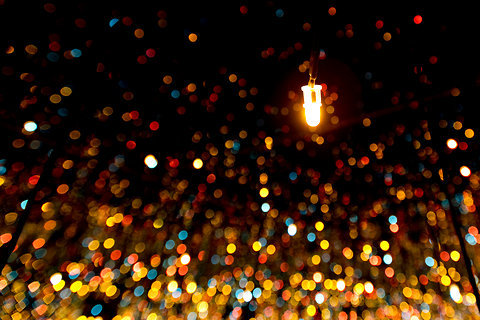 lapetitemangue:Yayoi Kusama’s “Fireflies on the Water” light...