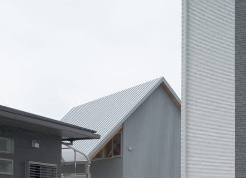 leibal - House in Bungotakada is a minimal architecture project...