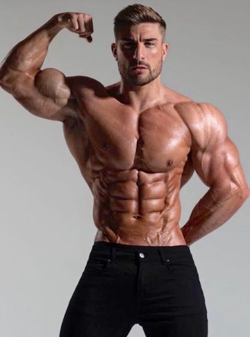 lifecomesfrommen - Ryan Terry - UK BodybuilderPerfection