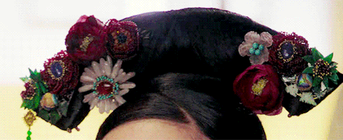 guzhuangheaven - Legend of Ruyi + hairstyles closeups (Ruyi -...