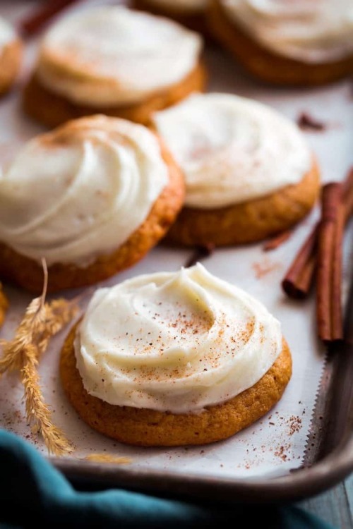 sweetoothgirl - Pumpkin Cookies with Cream Cheese Frosting