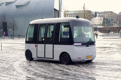 chicagoif - MUJI X Sensible 4’s Self-Driving Bus premiered in...