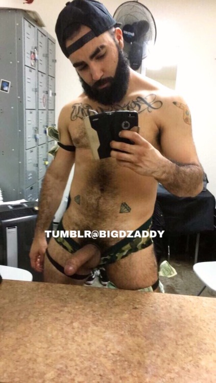 bigdzaddy - Thick dick GoGo Zaddy