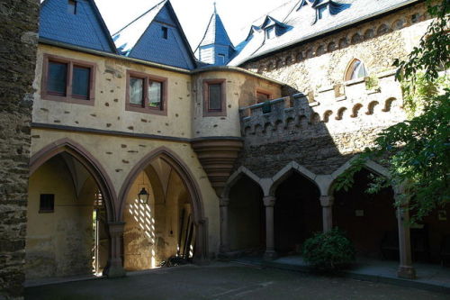 thatswhywelovegermany - Lahneck Castle, Lahnstein, Rhine-Lahn...