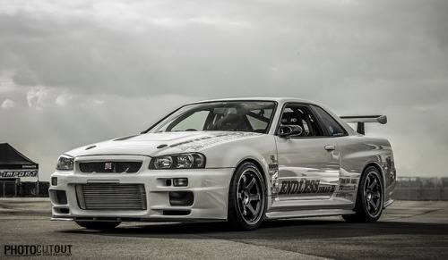 automotivated - Former endless drag Skyline R34 by Photocutout...