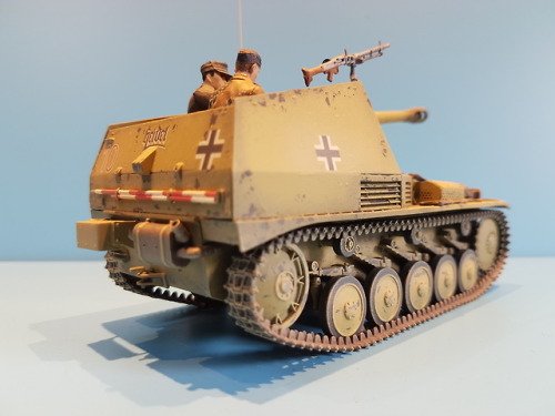 militarymodeller - No.81 the   Sd. Kfz. 124 or Wespe SPG.The...