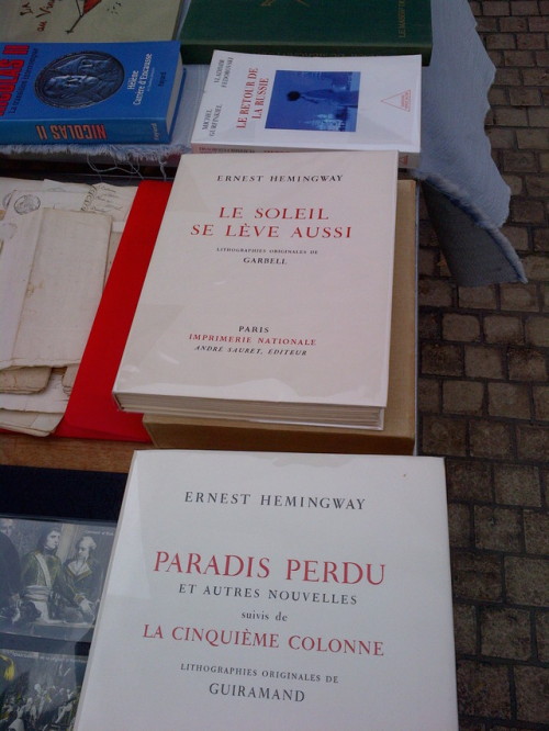 tepitome - Books at the morning market. Nice, France, 2017.