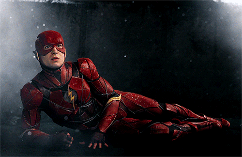 justiceleague - Ezra Miller as Barry Allen/TheFlash in Justice...
