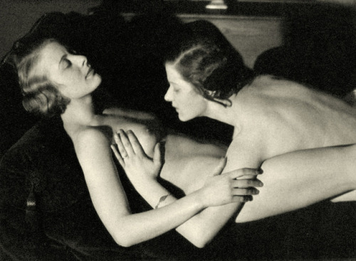 my-secret-eye - Heinz von Perckhammer, Two Female Nudes, 1933