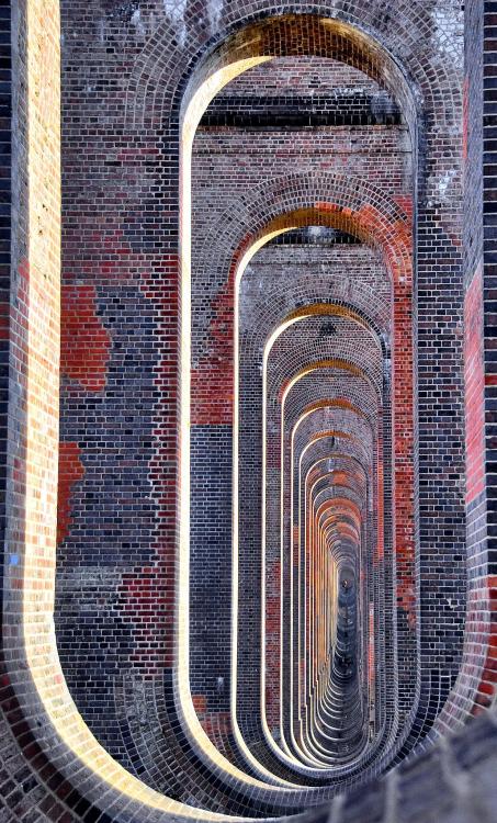 cjwho - Through the arches of the Balcombe viaduct. Extraordinary...