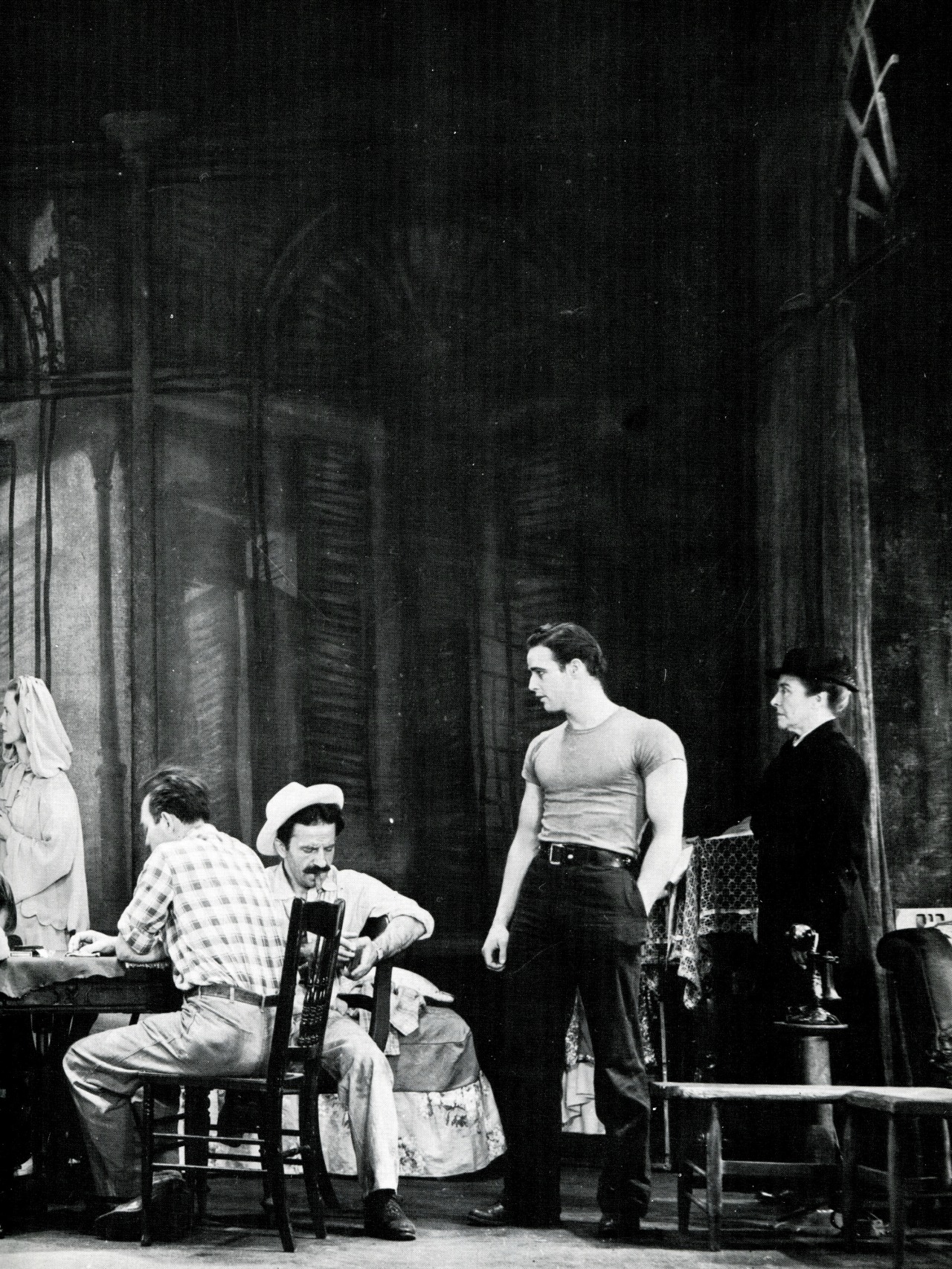 aladyloves:âMarlon Brando in the original stage production of A Streetcar Named Desire (1947)â