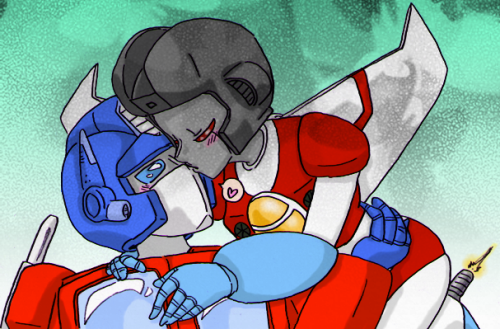 A tribute of my fav OTP from Transformers…lovely (NOT...