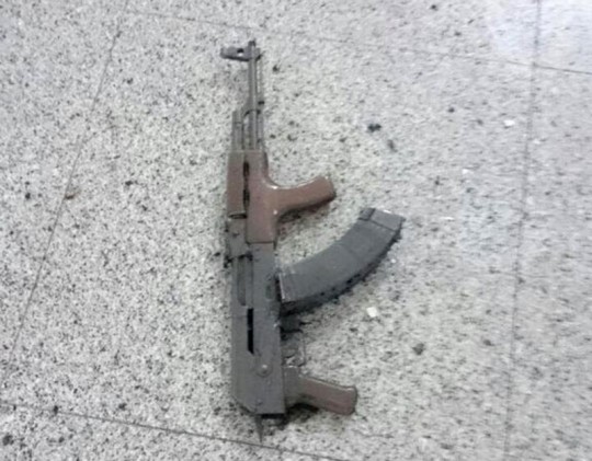 A weapon found on the floor of the airport.