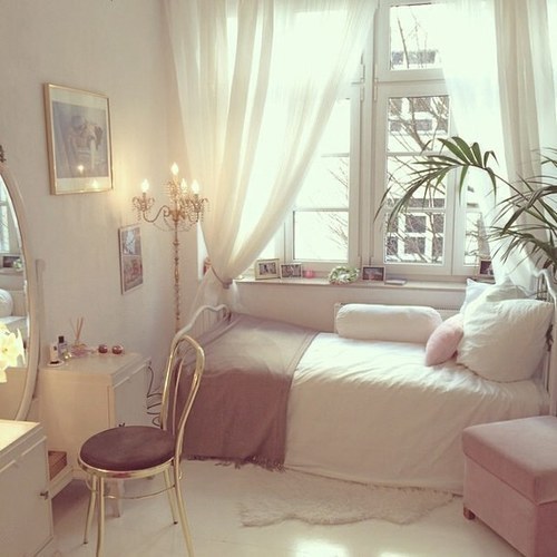 girls bedroom  on Tumblr 