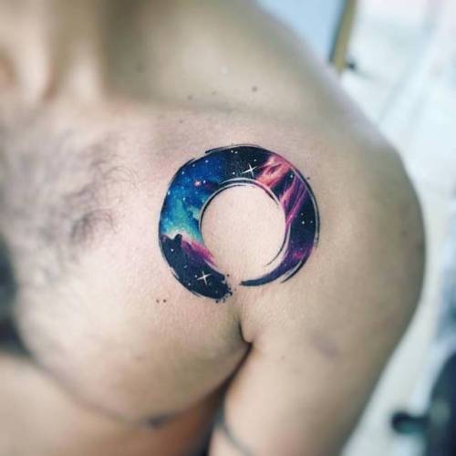 By Adrian Bascur, done at NVMEN, Viña del Mar.... astronomy;chest;contemporary;galaxy;adrianbascur;facebook;twitter;medium size;brush stroke;other