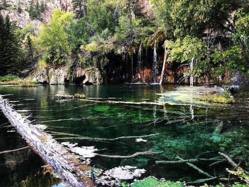 thebeautifuloutdoors - Hanging Lake. Just a short 2 mile hike,...