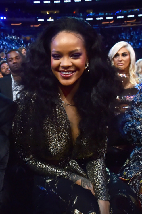 Rihanna at the grammy awards show (28th January 2018)