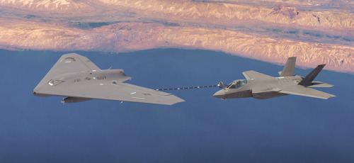 aviationblogs - Lockheed’s newly unveiled MQ-25 Stingray...