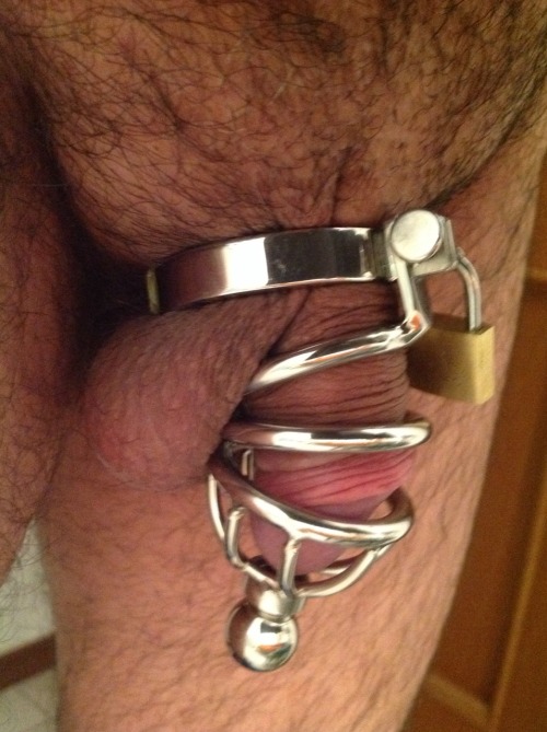 ukbdsm - Submitted By - connoisseurofbarbarians...