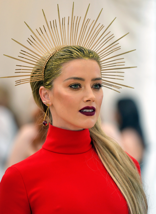 harleysquinn - Amber Heard attends the Heavenly Bodies - Fashion...