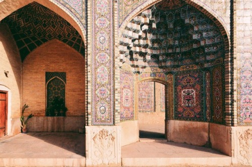 archae-heart - Nasir-ol-Molk mosque // Shiraz, Iran // Aug. ‘18