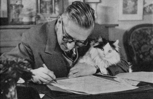 fascist:Sartre and his cat called Nothing.