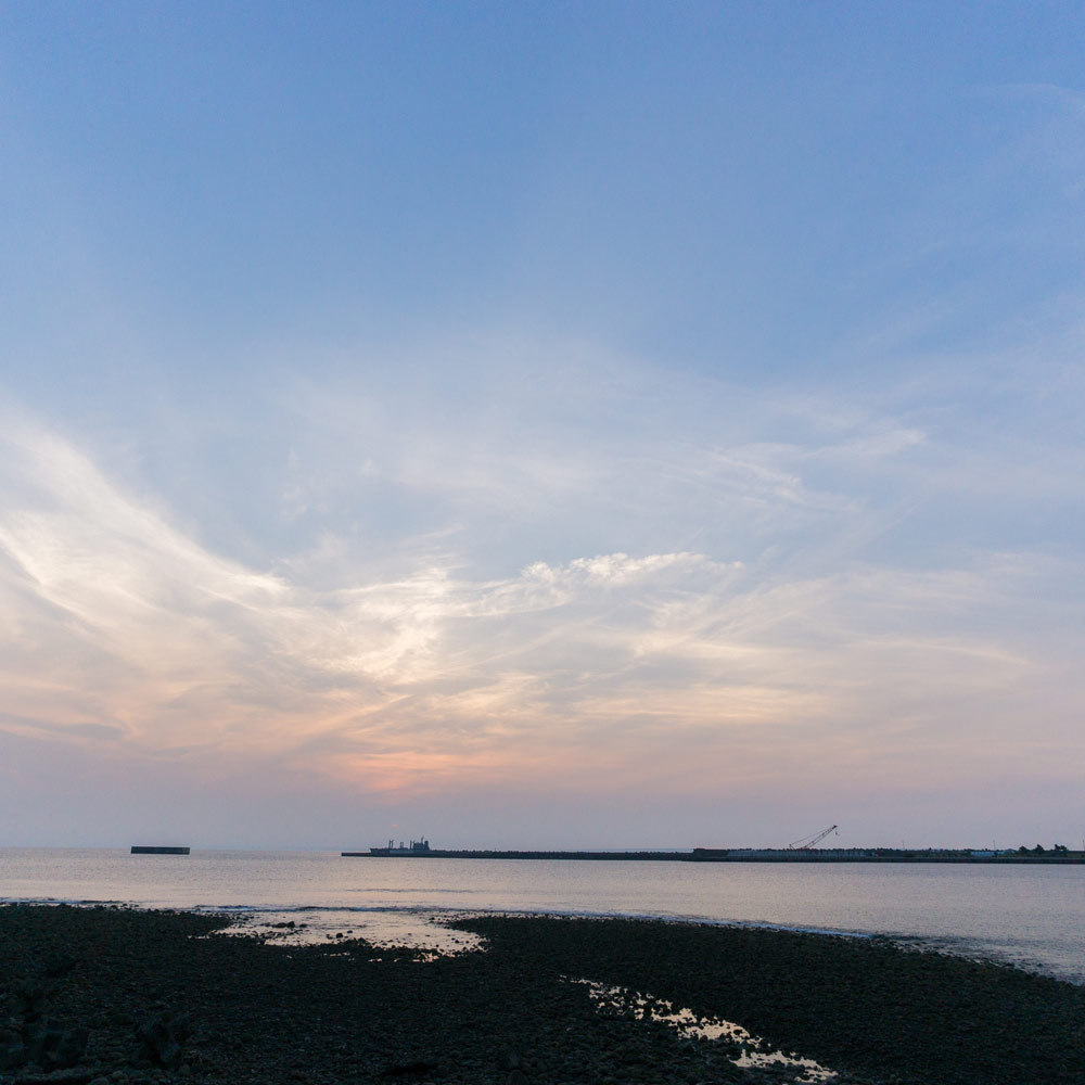 屋久島の海、朝焼け