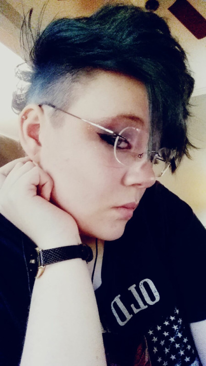 highwaytohome - I’m really digging this haircut They/Them,...