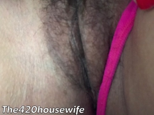 the420housewife - REBLOG if you ❤️ this pussy.