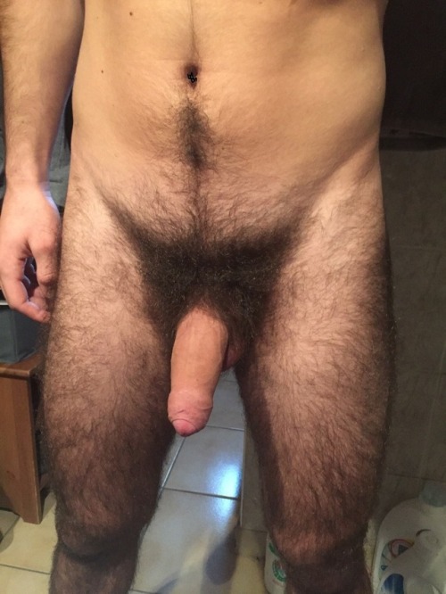 alanh-me - 41k+ follow all things gay, naturist and “eye...
