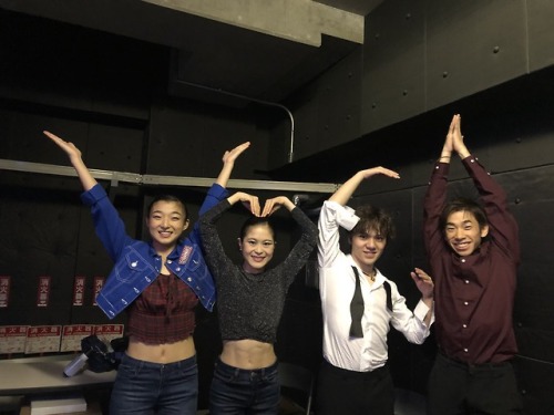 tinyqueensatoko - YMCA pose with Team Japan || Japan Open 2018 (x)