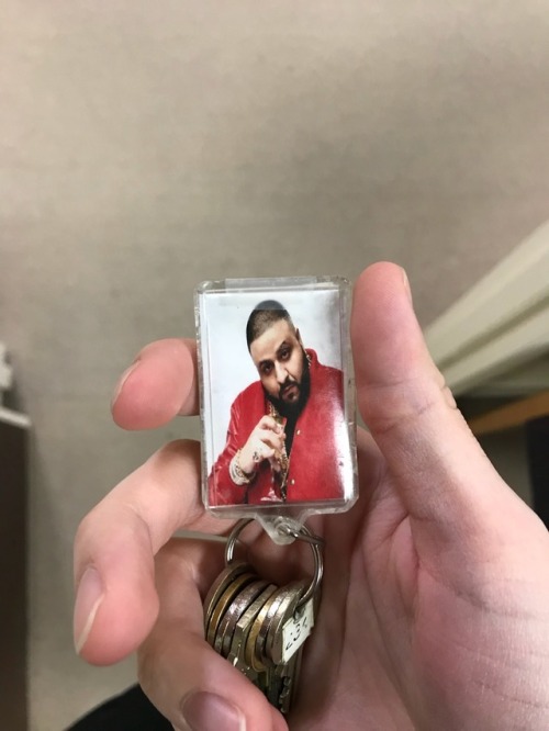 zackisontumblr - …who did this to the office keys?Who wouldnt...