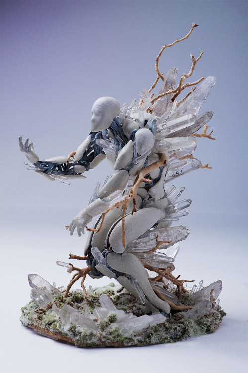 wingmyweibeifong - thedesigndome - Exquisite Figurines Depicting...