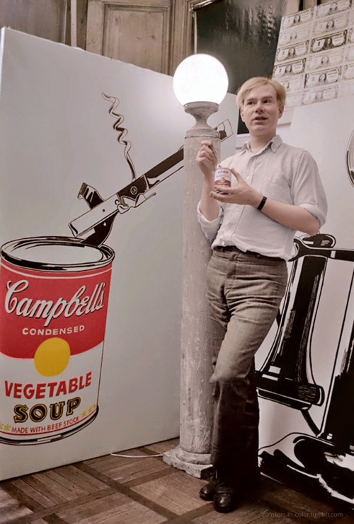 painters-in-color - Andy Warhol in his Lexington Avenue studio,...
