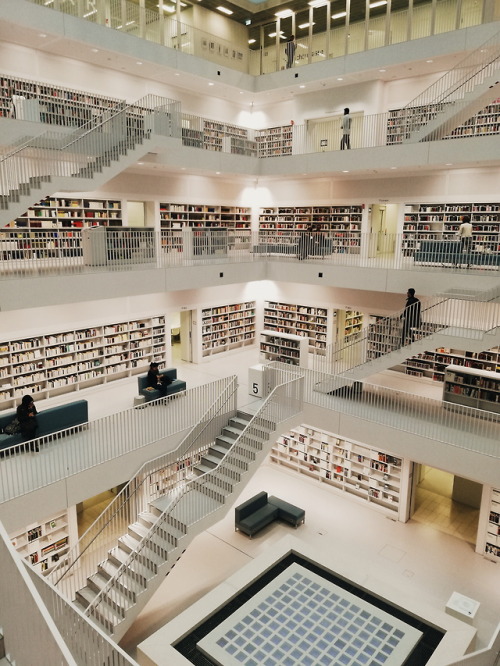 thecornercoffeeshop:Library of Stuttgart, Germany