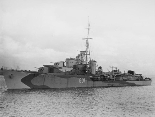 hms-exeter - His Majesty’s destroyer Scourge in coastal waters
