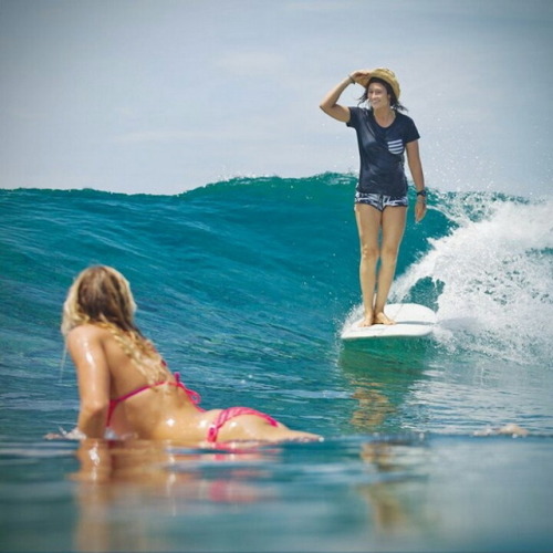 girlssurftoo - Surf Girl